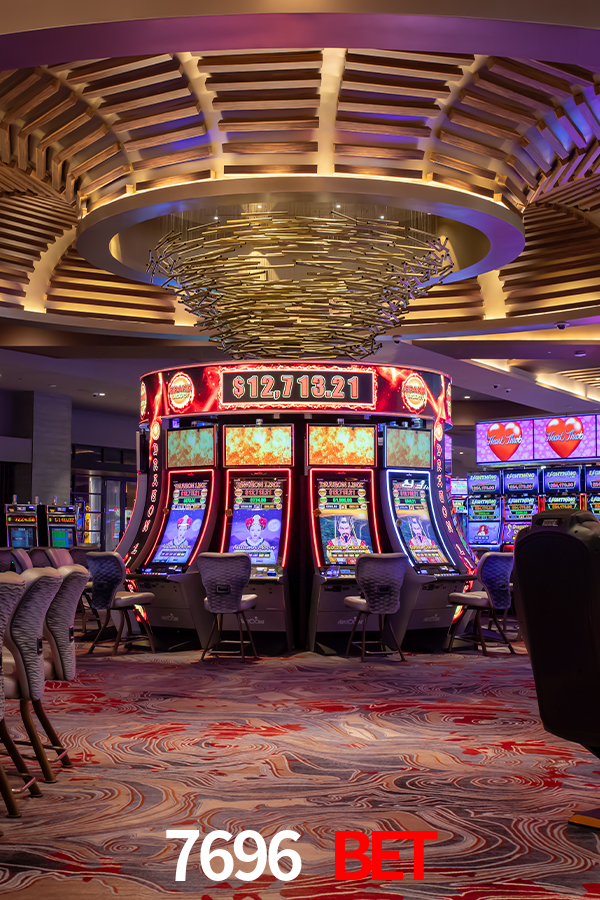 A Experiência Imersiva dos Cassinos Ao Vivo no 7696 Bet